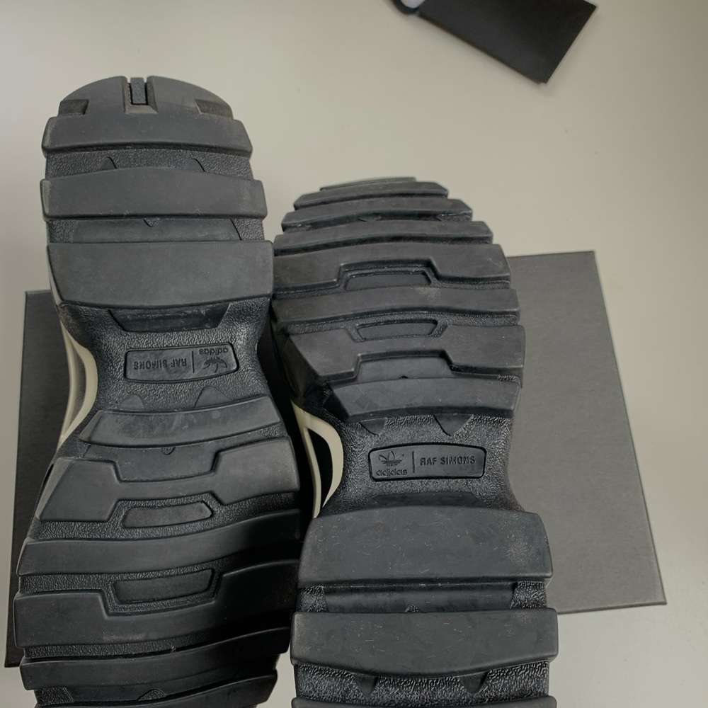 Adidas by Raf Simons - Picture 4 of 5